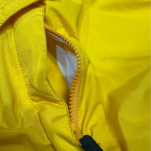 Vintage CB Sports Oversized Baggy Windbreaker Rain Jacket with Pouch (size M) - Picture 6 of 10